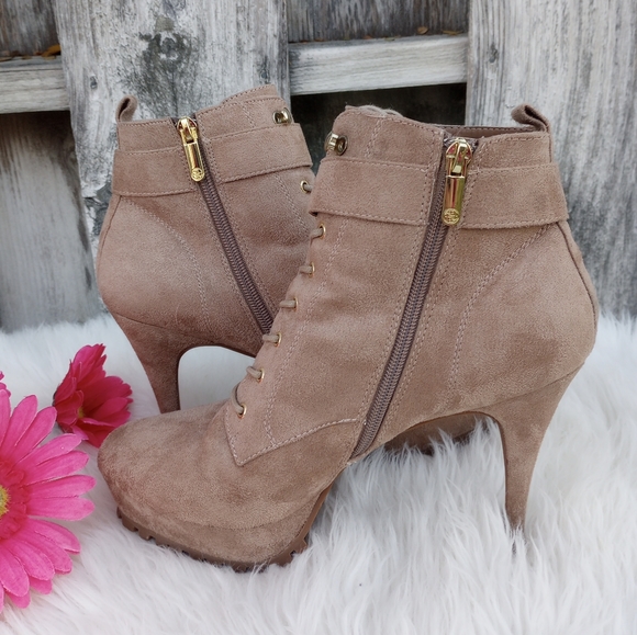 Guess Faux Suede Nude Luggy Buckle Platform Booties - Picture 4 of 15